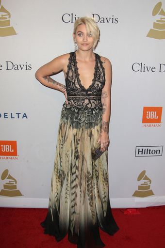 パリス・ジャクソン、ヌードになる権利擁護