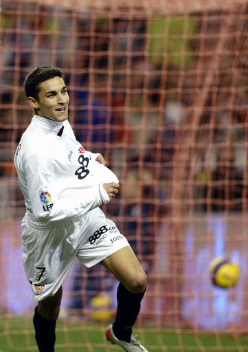 セビージャ ホームでラシン降す