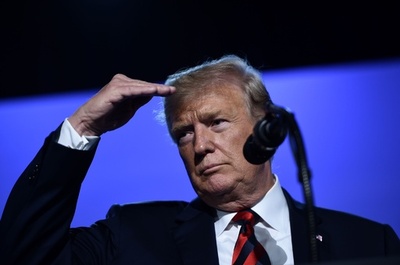 トランプ氏「NATO信じている」と離脱否定、各国の負担増歓迎