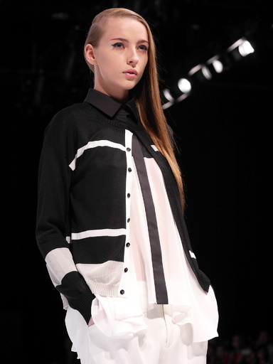 ル・コルビュジエの“ロンシャンの礼拝堂”からインスパイア、「ヤストシ・エズミ」