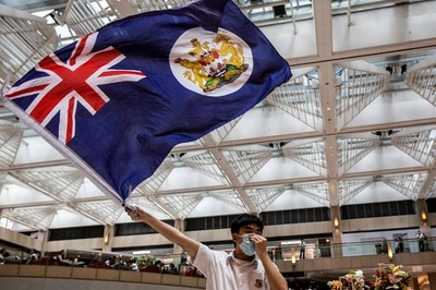 中国、米国に報復を警告 香港の優遇措置撤回で