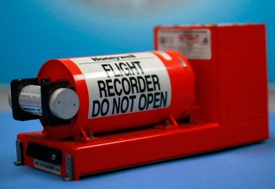 ブラックボックスは時代遅れ？マレーシア航空機不明で議論再燃