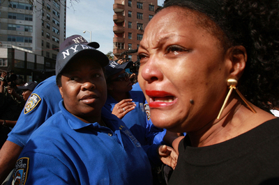 黒人男性射殺事件で警官無罪、米ニューヨーク