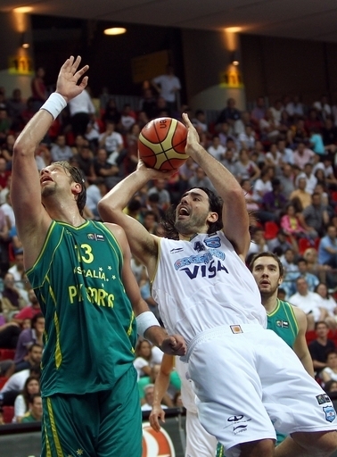 アルゼンチン オーストラリアに競り勝ち2連勝、世界バスケ