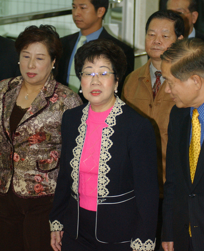 台湾副総統、公金横領事件で初公判