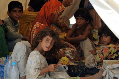 洪水被害のパキスタン、資金援助の動き鈍く