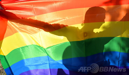 ロシア支配におびえるクリミアの同性愛者たち