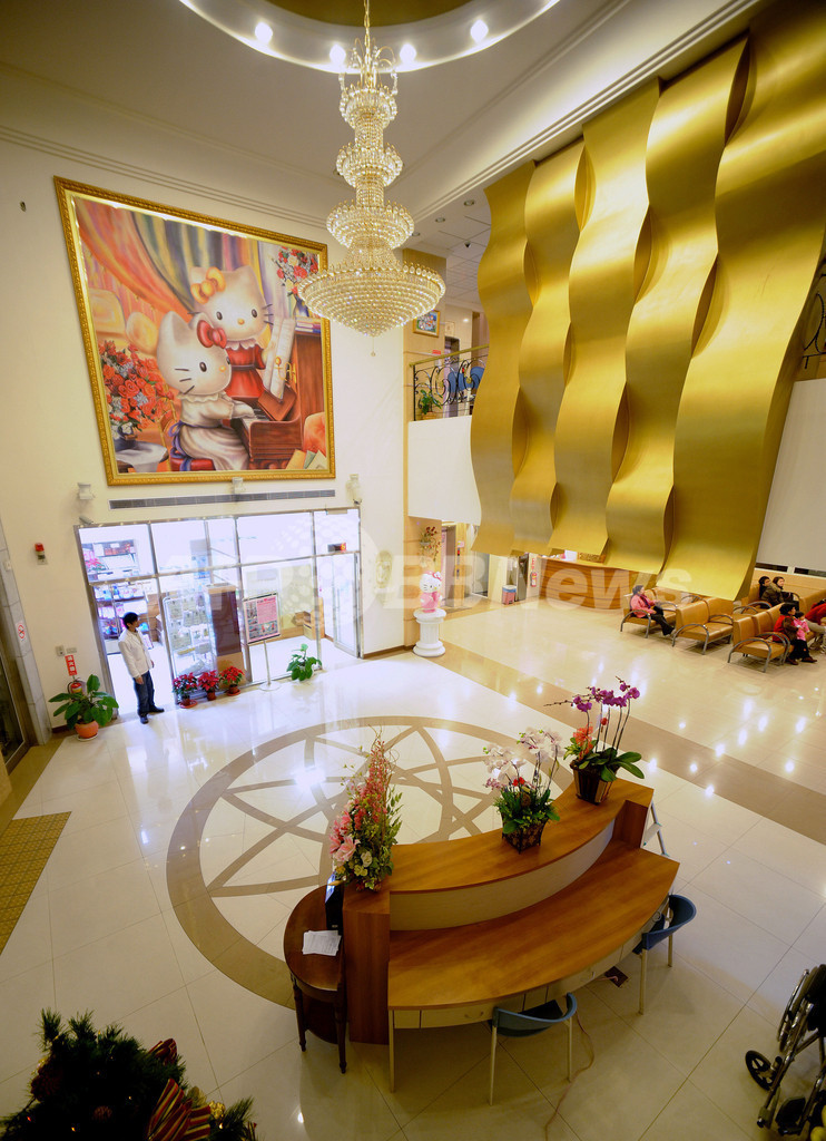 台湾で人気のハローキティ病院、壁から看護師までキティだらけ