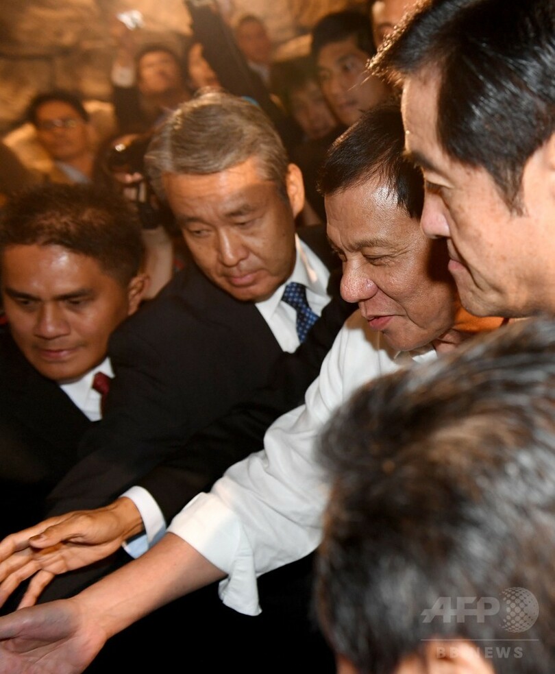 ドゥテルテ比大統領が来日 在日フィリピン人と会見