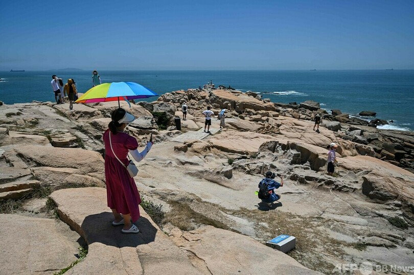 台湾に近い中国・平潭島 軍事演習のごう音に驚く観光客