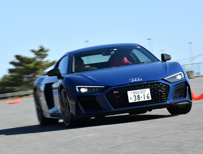 試乗記 アウディ R8 クーペに河村康彦らが試乗 穏やかで扱いやすい Engine Web