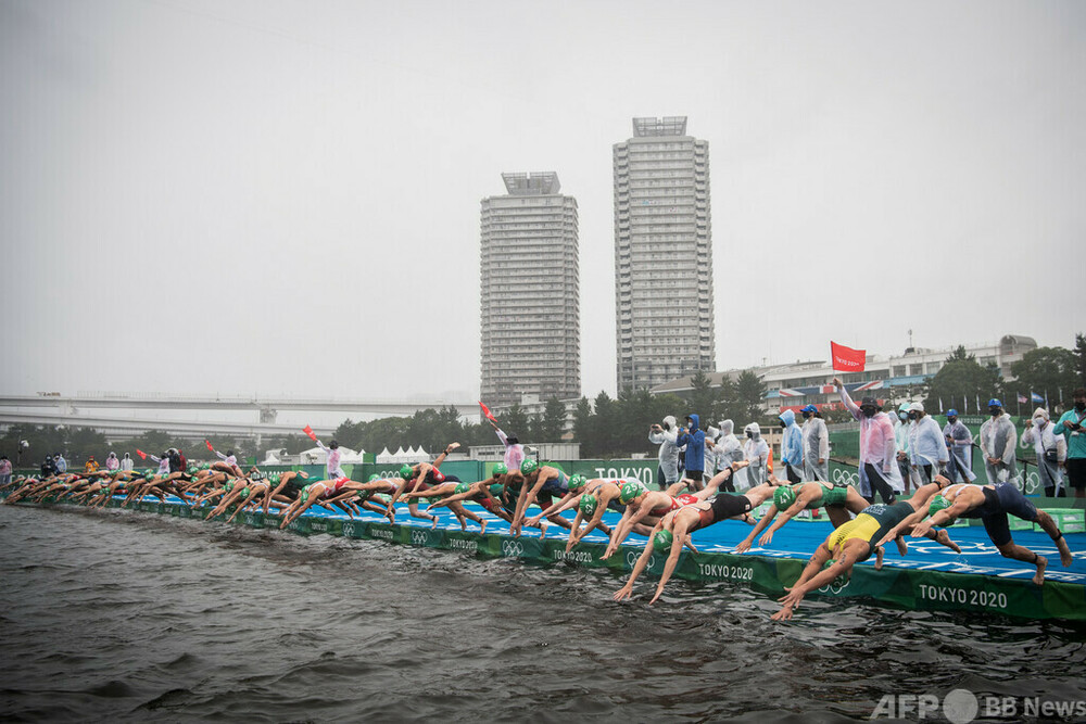 トライアスロン、トランスジェンダー選手の規定制定 写真1枚 国際ニュース:AFPBB News
