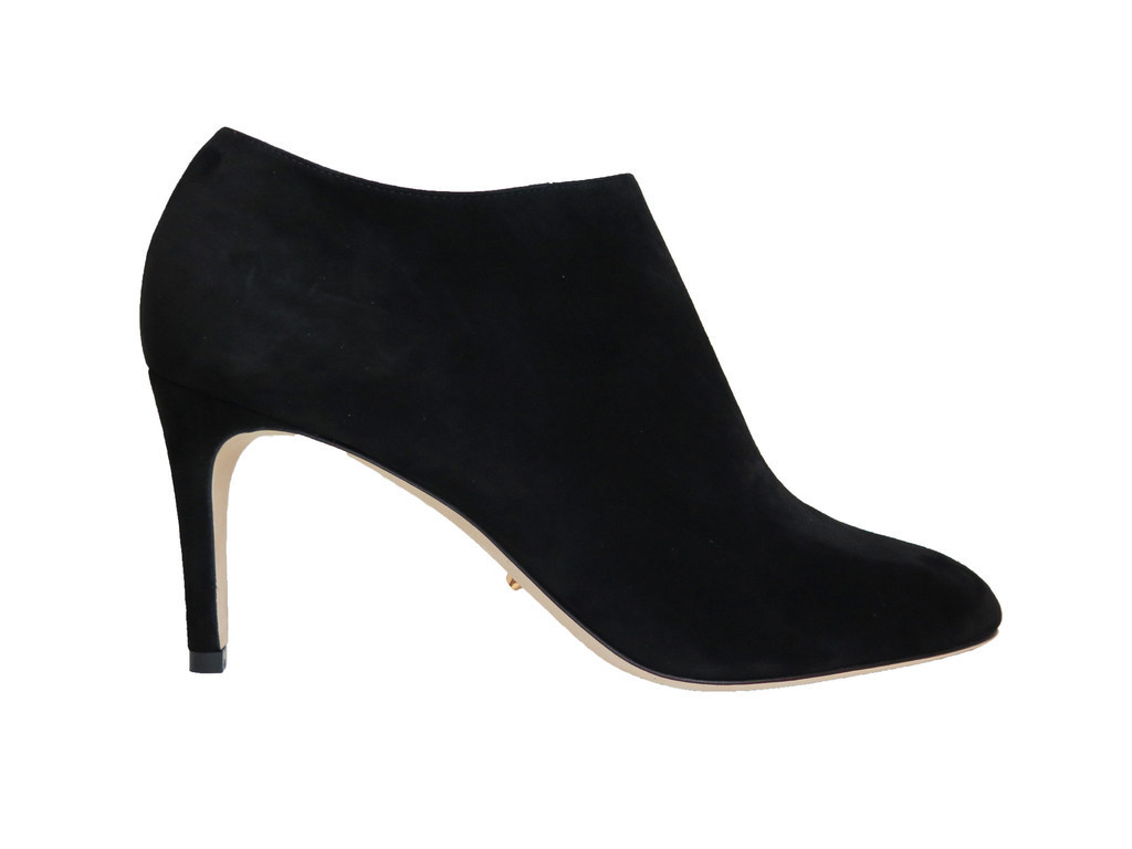 「セルジオ ロッシ」、新木型「マダム」21日発売