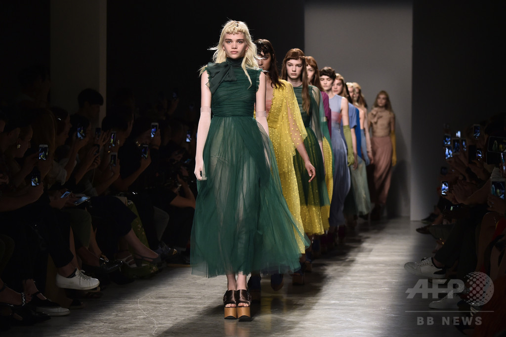 「ロシャス」17年春夏