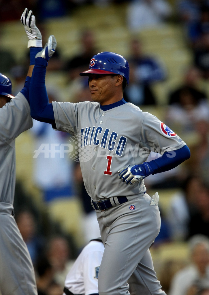 福留 ドジャース戦で2安打2打点の活躍 写真5枚 ファッション ニュース