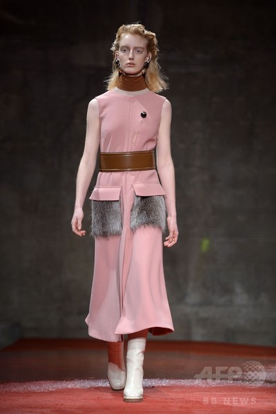 荒野を舞台にした荒々しくも機能的なクリエーション、「マルニ」15/16秋冬