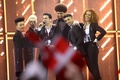 デンマークのコペンハーゲン（Copenhagen）で開かれた欧州国別対抗歌謡祭「ユーロビジョン・ソング・コンテスト（Eurovision Song Contest）」の決勝大会で歌う、地元デンマーク代表のベイシム（Basim、2014年5月10日撮影）。(c)AFP/JONATHAN NACKSTRAND