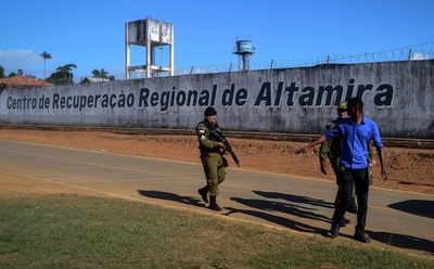 警察装い空港から33億円相当の金盗む 3人を逮捕 ブラジル 写真1枚 国際ニュース Afpbb News