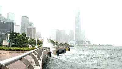 台風12号が中国上陸、強い雨と風の予報受け34万人以上が避難