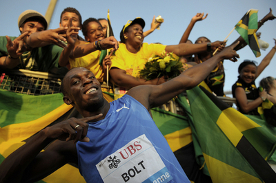 ボルト、今季最高タイで優勝 アキレス腱損傷から復帰第1戦