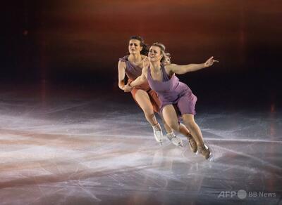 パパダキスさんとハベルさん、同性コンビで新境地開拓 アイスダンス