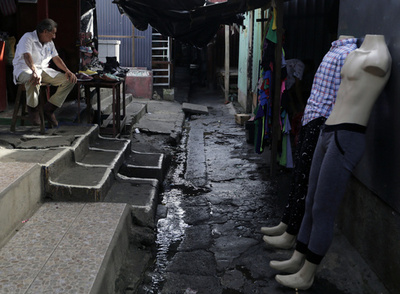 中米ニカラグアでゼネスト、反政府デモで新たに5人死亡受け