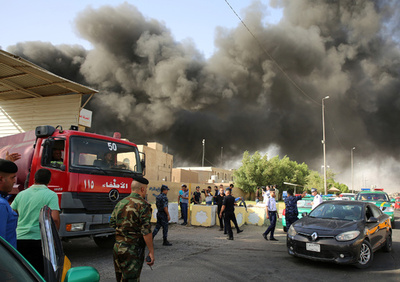 イラク最大の票保管庫で火災、選挙不正疑惑で再集計控え