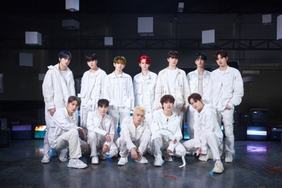 TREASURE、初の単独コンサートのリハーサル現場を公開 – KOREA WAVE