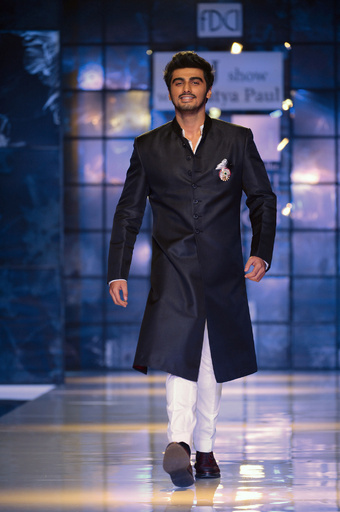 ＜PCJ デリー・クチュール・ウィーク 2013＞サティヤ・ポール