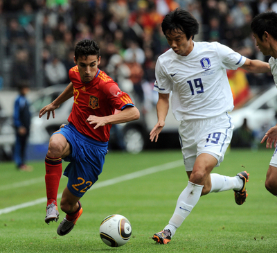 欧州王者スペイン 韓国に辛勝、国際親善試合