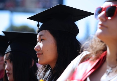 中国政府が米国留学について注意喚起 「中国人留学生のビザに制約」