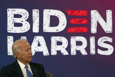 バイデン氏に1か月で献金388億円 過去最高、少額寄付多数