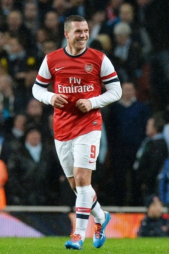 アーセナル、快勝でFAカップ16強入り