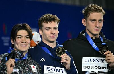 400m個人メドレー 松下、成田が銀 世界水泳