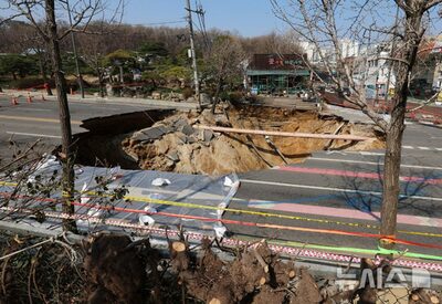 韓国・昨年の119番救助者、16％が交通事故関連…道路陥没、EV火災での専門対応を強化