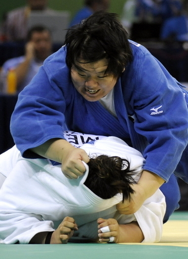 塚田 サンボッティに一本勝ちで4強入り