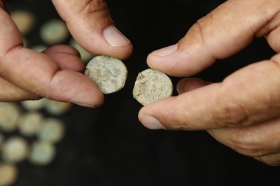 2000年前のユダヤ戦争時代の硬貨、多数発見