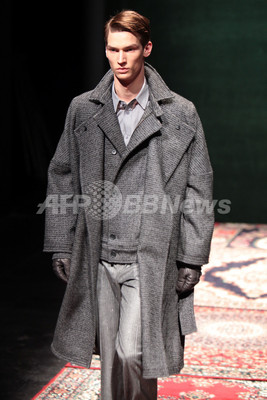 09 10年秋冬パリ メンズコレクション ヴェロニク ブランキーノ 新作を発表 写真7枚 ファッション ニュースならmode Press Powered By Afpbb News