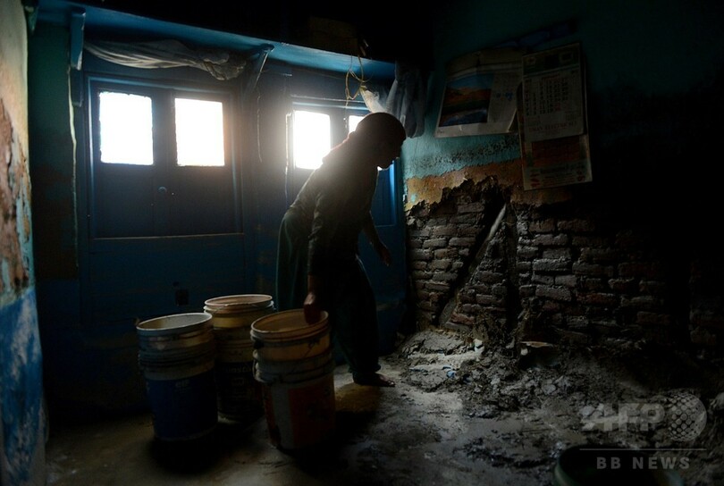 カシミール大洪水、特産じゅうたんに壊滅的打撃 損失5000億円超