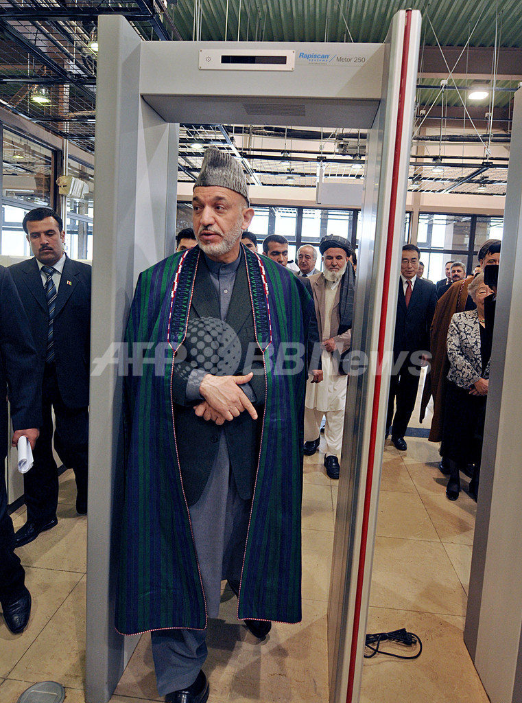 日本支援のカブール国際空港、新ターミナル完成　