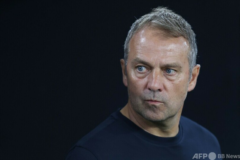 不振のサッカードイツ代表 フリック監督を解任