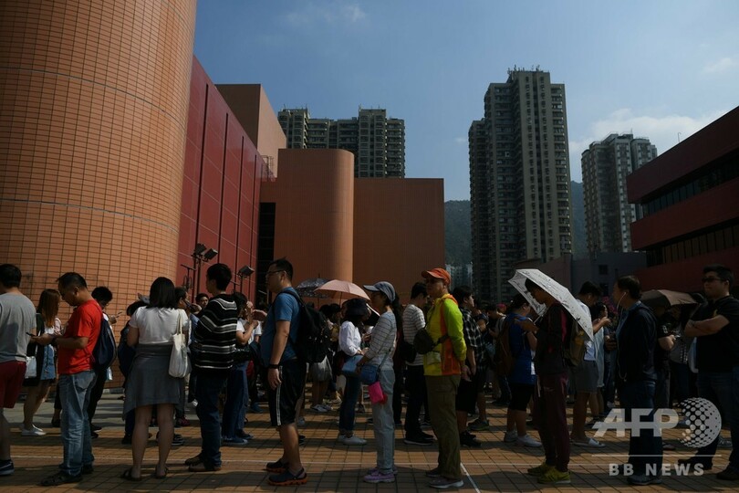 混乱の香港できょう区議会選、民主派躍進なるか