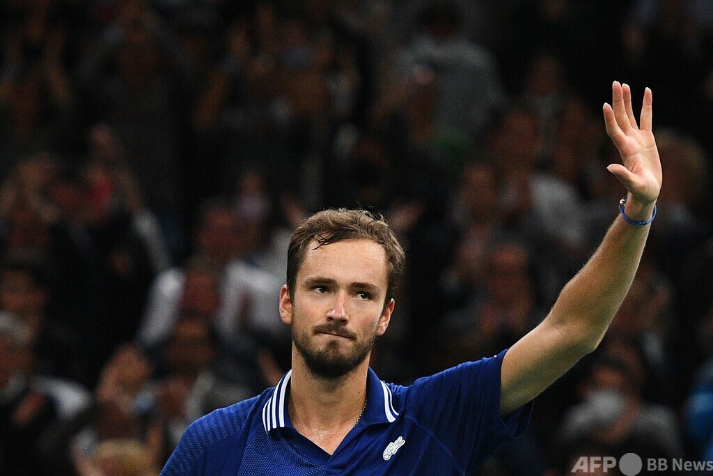 メドベージェフ4強、ジョコの年間1位確定お預け パリ・マスターズ 写真9枚 国際ニュース：AFPBB News