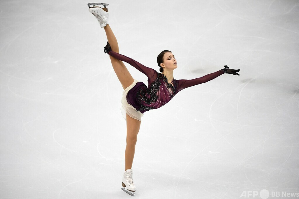 世界女王シェルバコワ優勝、ロシア勢がワンツー イタリア杯 写真24枚 国際ニュース:AFPBB News