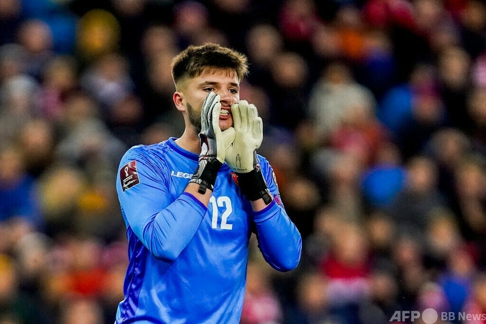 GKサルキッチ選手死去、26歳 サッカーモンテネグロ代表 写真2枚 国際