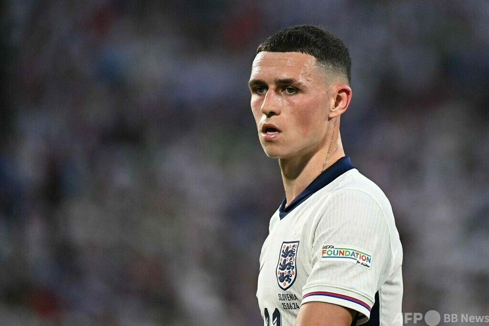 フォーデンがイングランド代表一時離脱 家庭の事情で 写真1枚 国際