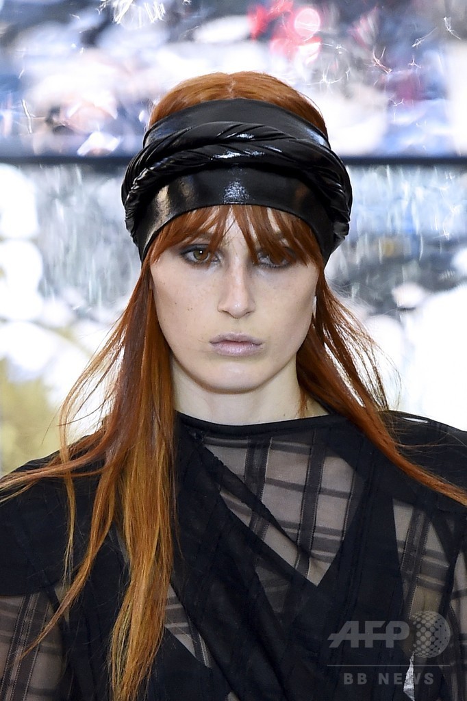 「ルイ・ヴィトン」17年春夏