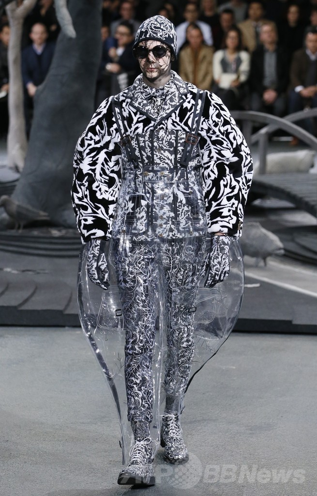 ＜14/15年秋冬パリ・メンズコレクション＞トム・ブラウン