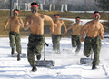 2007年11月22日、韓国の首都ソウル（Seoul）南方30キロの光州（Gwangju）の軍事基地で訓練する韓国軍特殊部隊の兵士たち。(c)AFP/KIM JAE-HWAN