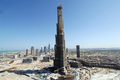 2007年4月7日、ドバイ（Dubai）で建設中の超高層ビル｢ブルジュ・ドバイ（Burj Dubai）｣。(c)AFP